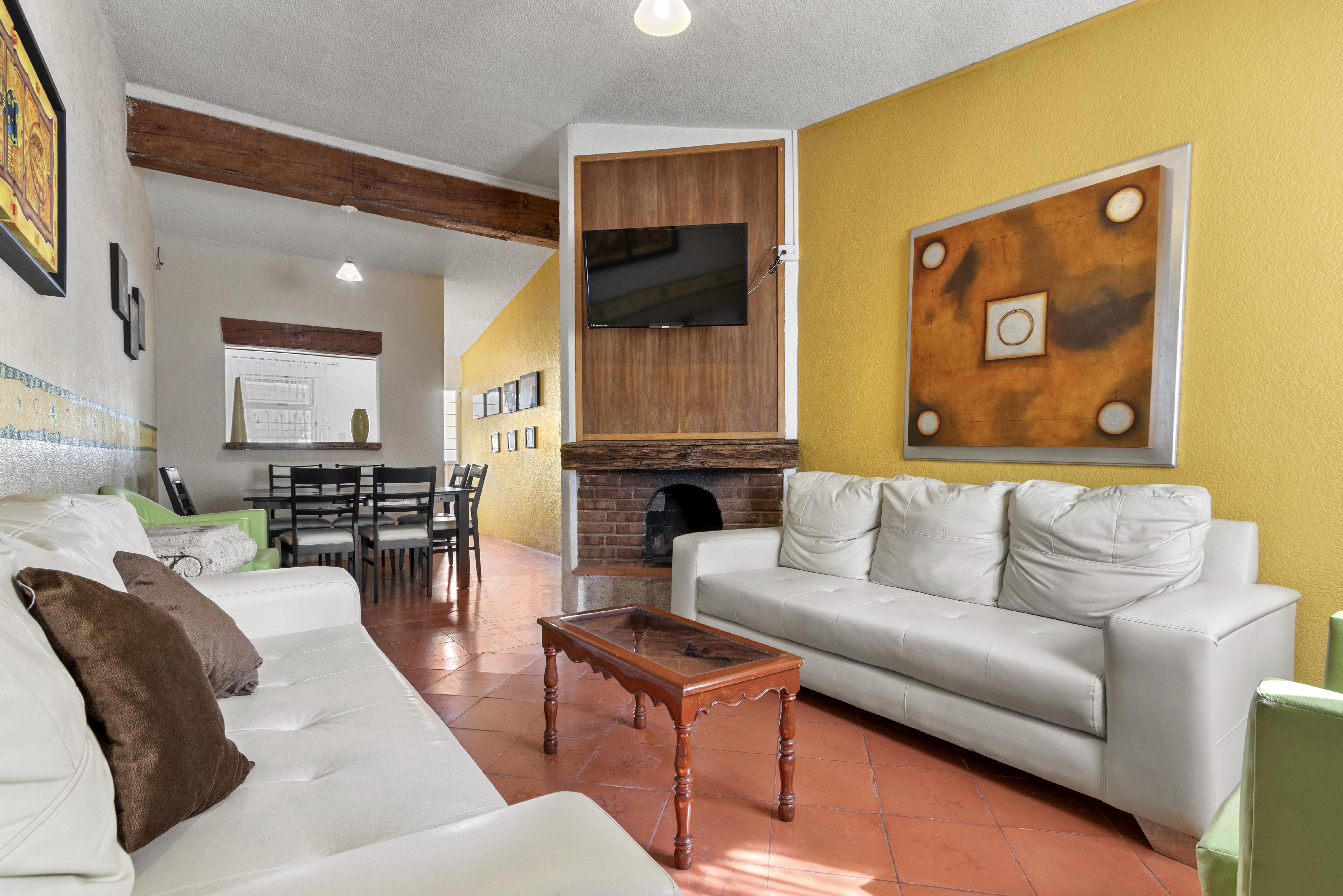 Hotel Hacienda Montesinos 莫雷利亚 外观 照片